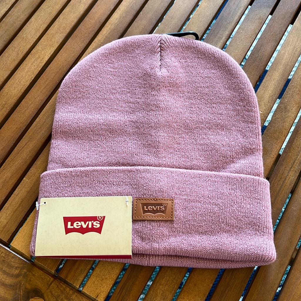 Nwt Levis Beanie Nwt